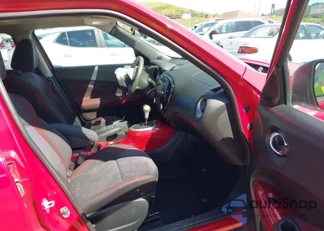 2015 Nissan Juke Sv из США, поврежденный, VIN JN8AF5MV1FT559235